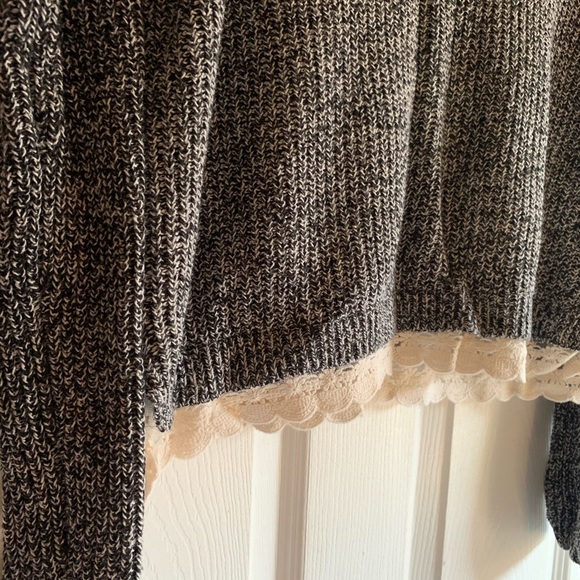 Kimchi Blue Urban Outfitters knot top - Picture 3 of 6